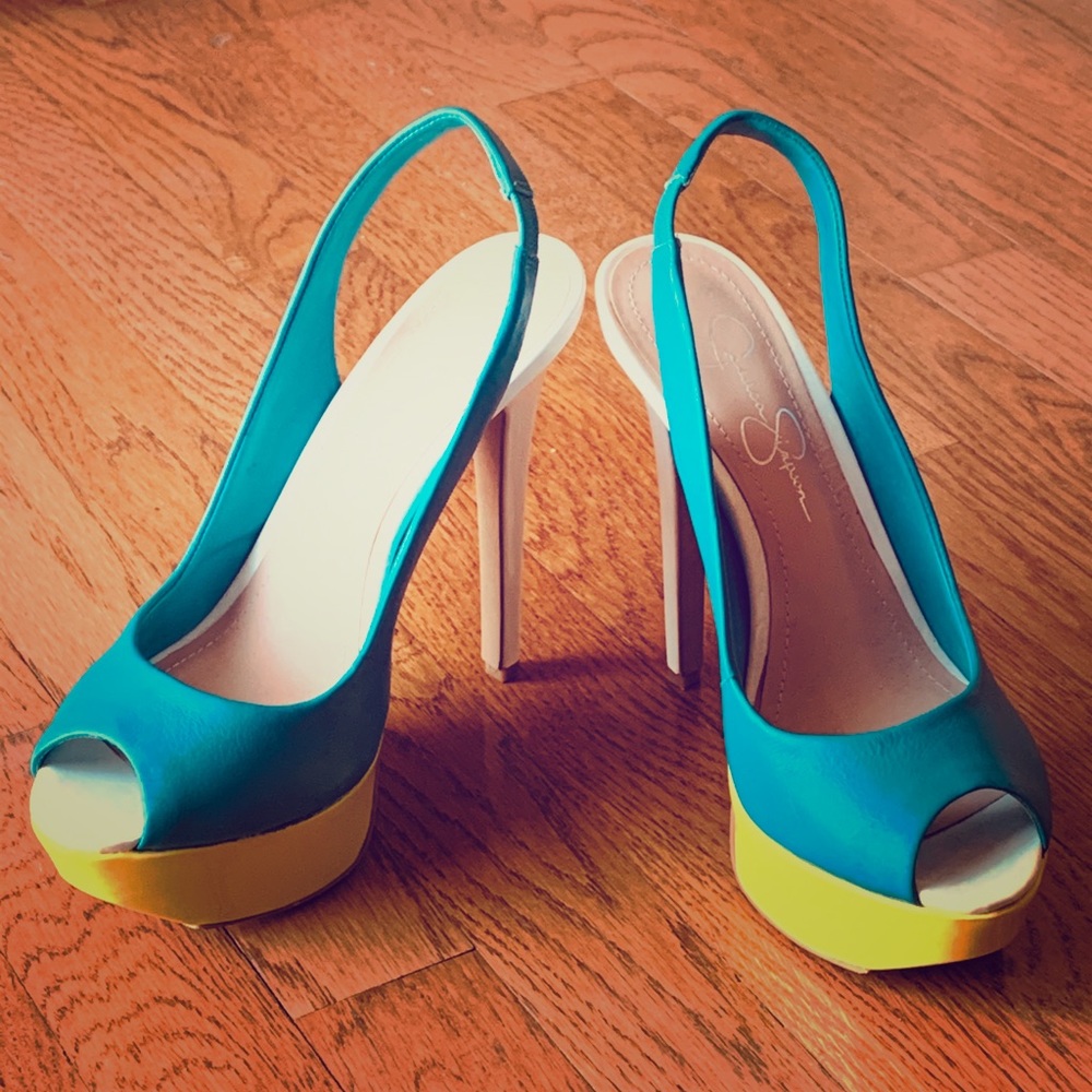 Ladies shoes
